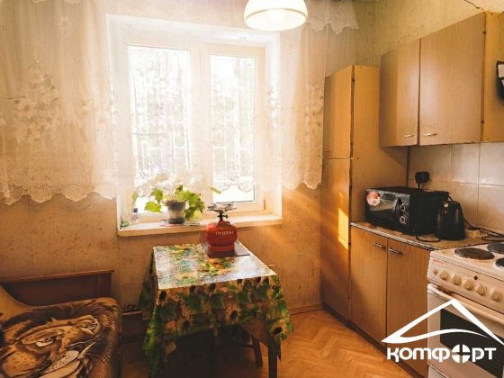 Продам 1-кімнатну квартиру 39,0 кв.м. у  місті Славутич Славутич