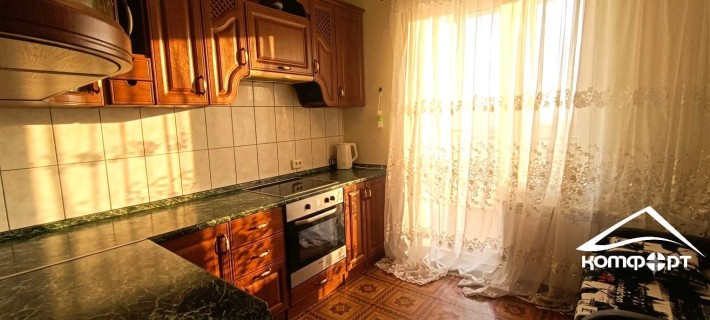 Продам 1-к квартиру 39 м² з ремонтом місто Славутич - фото 1