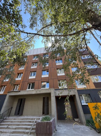 Трикімнатна квартира. Бородянка. Центр міста.73м2. 2 Балкони.Газ - фото 1