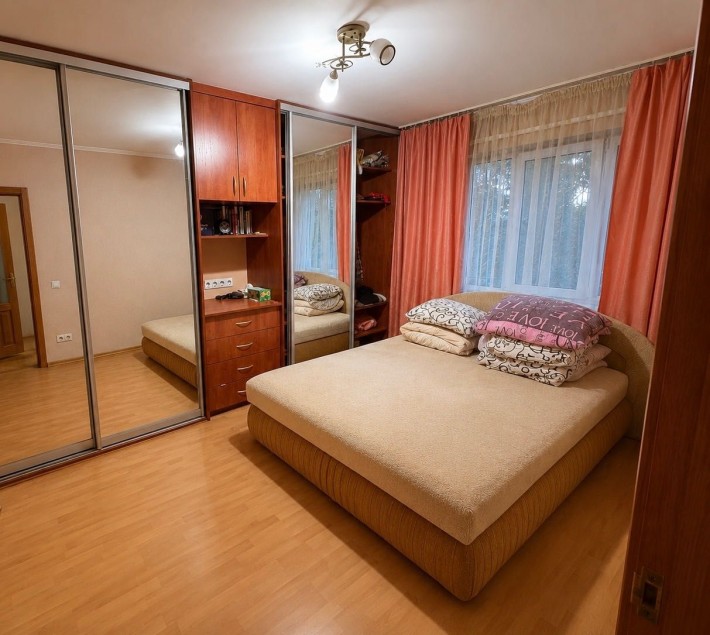 3-к квартира 61,5 м² | Індивідуальне опалення | Гараж | Макарів | Власник - фото 1