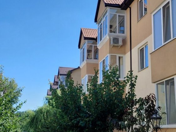 Продам квартиру в с.Погреби Броварського р-ну Київської обл.