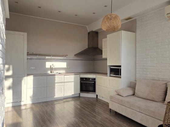 Продаж Евро 2х кімнатной в жк  Сіті Стейт Щасливе Счастливое