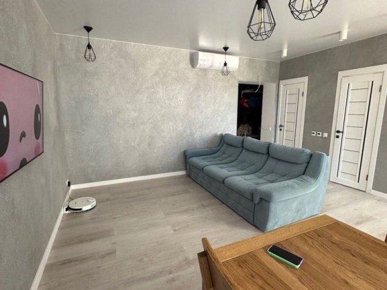 Продаж 3 к квартири в с. Чайки Чайки