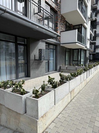 Продам 2 кімнатну квартиру у місті Винники в нобоудові на етапі здачі, з патіо в ЖК Аурум Форест - фото 1