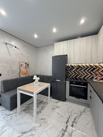 Пропоную на продаж квартиру в зданій новобудові ЖК Feel house. Вул. Героїв Майдану (бічна Стрийська) - фото 1