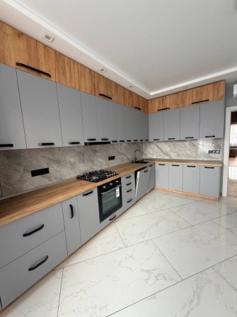 Продаж квартири 189 м.кв., вул. Героїв Майдану ЖК "Данбуд" - фото 1