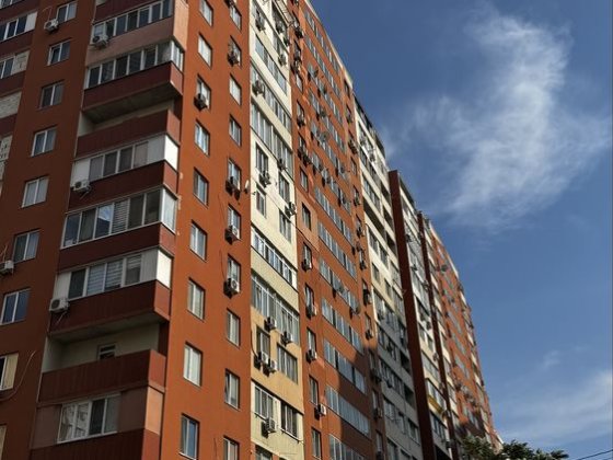 Таирово жк Радужный продам квартиру Лиманка