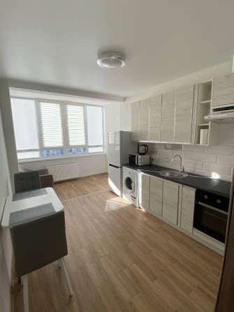Продам 1 к. квартиру в жилом массиве Радужный - фото 1