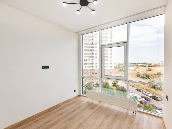 2к квартира 48 м² з ремонтом у Розтермінування Лески (Одесская обл.)