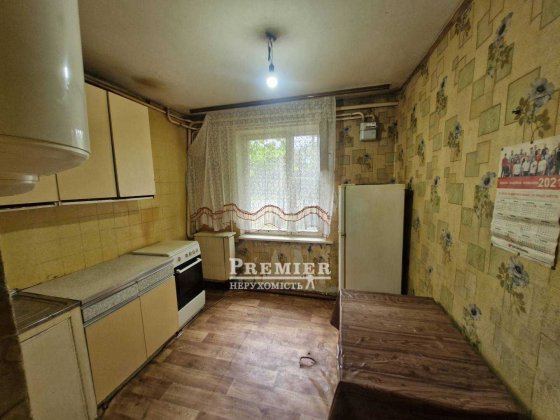 До продажу 2 кімн. квартира у смт. Великодолинськ Великодолинское
