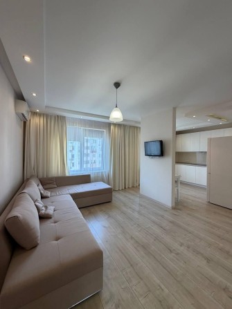 Продам 1-к квартиру з якісним ремонтом в ЖК Райдужний (3-360-137) - фото 1