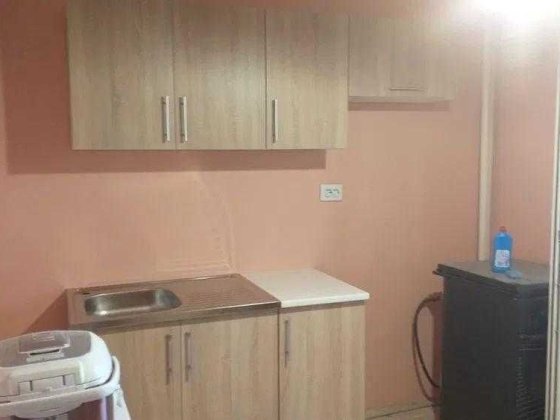 Продається однокімнатна квартира в передмісті Супрунівка