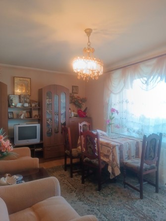 Продаю двохкімнатну квартиру м  збараж тернопільськоі області - фото 1