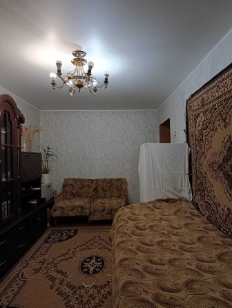 Обміняю двокімнатну квартиру  на другому поверсі  п'ятиповерхового будинку по вул. Коротченко  на од - фото 1