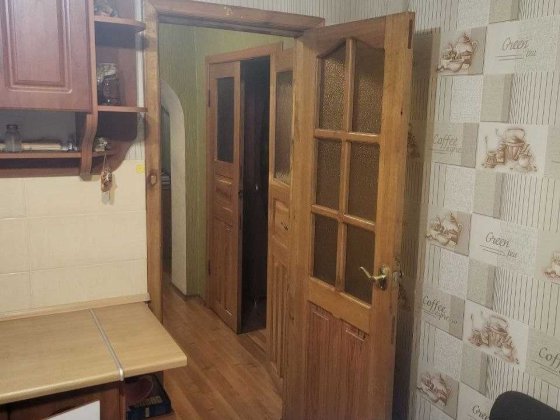 Продам 3-х кімн. квартиру Монастырище