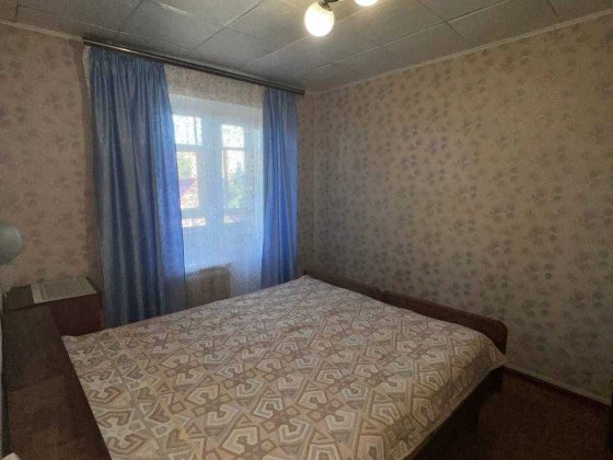 Продаж 3х кімнатної квартири в центрі міста Мена Мена
