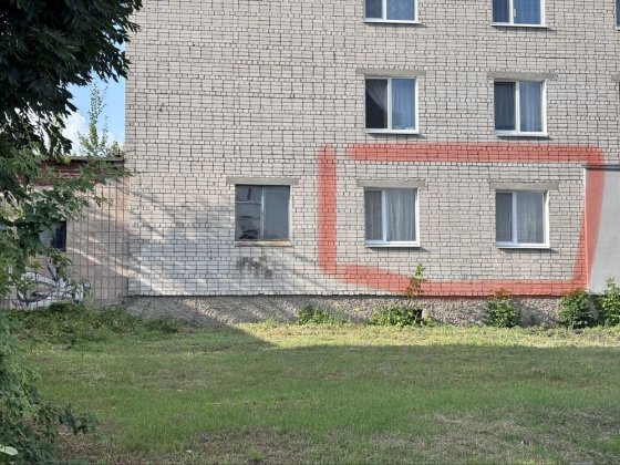 Продам квартиру в центрі міста під житло або комерцію Корюковка
