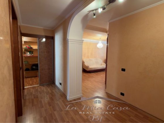 Продаж 3 кімн. квартири в Новоселиці (центр) Чернівці Новоселиця