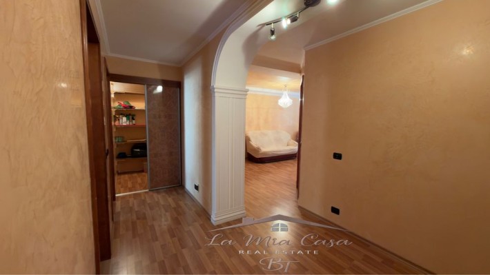 Продаж 3 кімн. квартири в Новоселиці (центр) Чернівці - фото 1