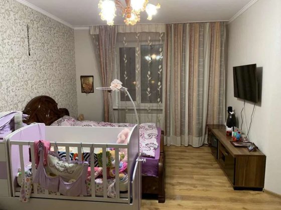 Продаж 2 кімн. вул. Йорданська 1, метро Оболонь.