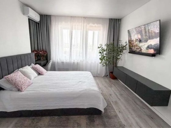 Продаж 2-к квартири просп. Червоної Калини 52