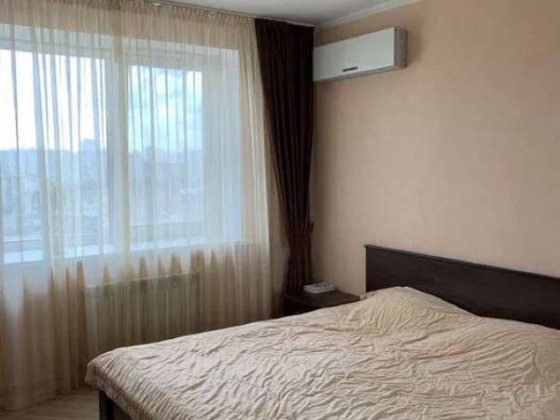Продаж 2-к квартири вул. Бориспільська 6