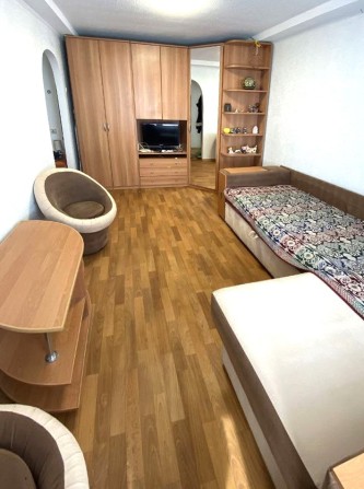 Продаж 1-к квартири вул. Симиренка 7 - фото 1