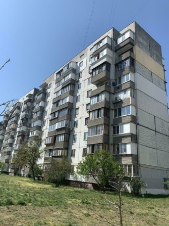 Продаж 2-к квартири вул. Приозерна 8а - фото 1