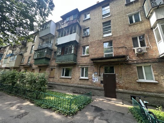 Продаж 2х кімнатної квартири вулиця  Глебова Борисполь