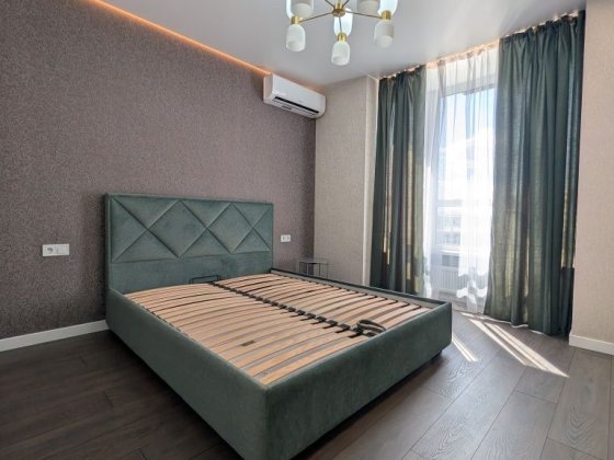 Сучасна 1-к квартира 40 м² у ЖК «Гранд Бурже» — Заходь і живи! Буча