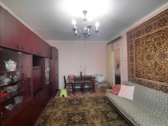 Продам квартиру на 2му поверсі, Бориславська 70, Відрадний масив