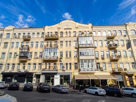Продам 1 кімнату, 31 кв.м. Велика Васильківська Центр Києва Печерськ. Киев