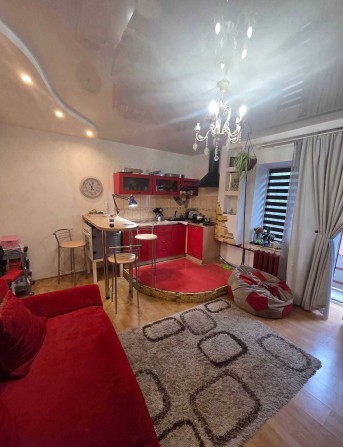 Продам 1-кімнатну квартиру в Борисполі, вул. Бабкіна - фото 1