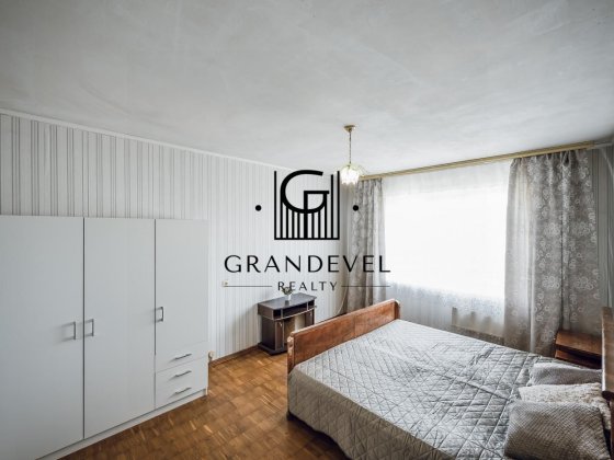 Продаж 2к квартири Шалімова (Г. Севастополя) 23а. Відрадний, Шулявка Киев