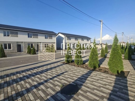 Продаж 2 кімнатної квартири  у таунхаусі Борисполь
