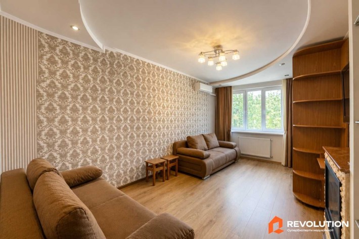 Без комісії. Продаж 1к квартири, пров. Оксани Вороніної, 1 Солом'янський р-н, єВідновлення - фото 1