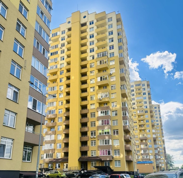 Продаж 1-к квартири 48 м² з кухнею-студією, ремонтом та ГЕНЕРАТОРОМ в ЖК "Сонячний"! - фото 1