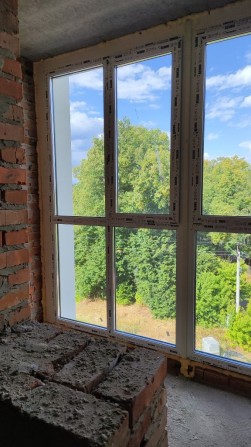 Продаж дворівневої 3к квартири в цегляному будинку з газом з балконом на 4-5 поверсі площею 98,98 кв - фото 1