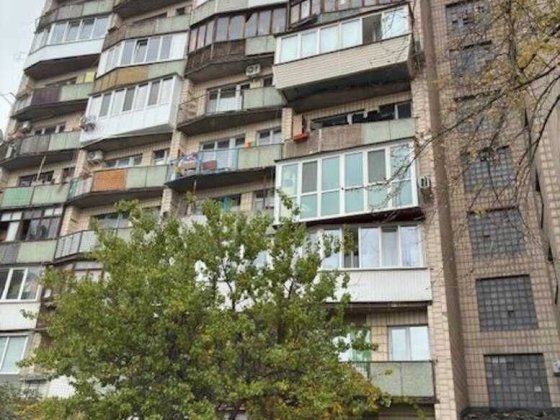 1к  на ВІРМЕНСЬКІЙ біля м. Вирлиця / Бориспілька ДЕРЖПРОГРАМИ / готівка