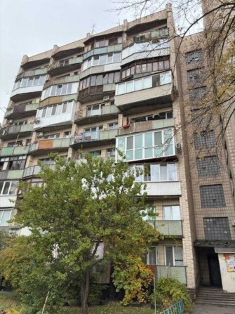1к  на ВІРМЕНСЬКІЙ біля м. Вирлиця / Бориспілька ДЕРЖПРОГРАМИ / готівка - фото 1