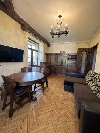Продається 3-кімнатна квартира, біля метро, Шевченківський район - фото 1