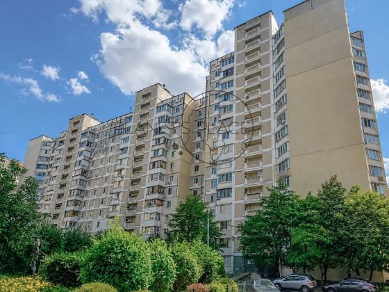 Продаж 2к. квартири, вул. Ревуцького 7А, р-н. Позняки, без комісії! Киев