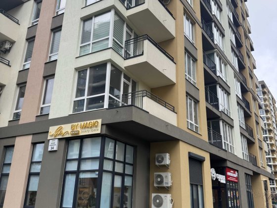 Продам 2к квартиру 62 кв. м. ЖК КРОНА ПАРК 2 Бровари