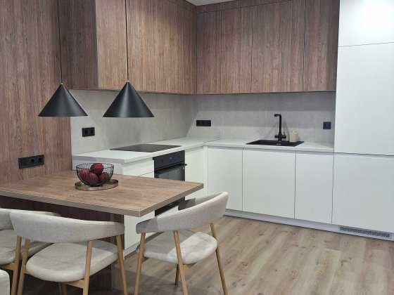 Продаж Без комiсii 1 кв-ри, з Авторським ремонтом, ЖК Нова Англiя,вул.Максимовича 26 Д