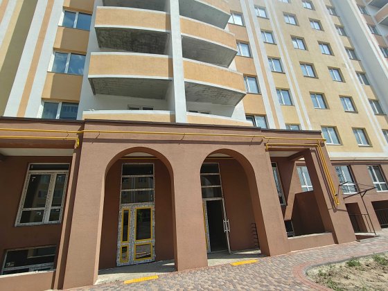 2-кімнатна квартира 58,8 м² частковий ремонт:  Котел, радіатори, електрика, стяжка, штукатурка | БЕЗ Буча