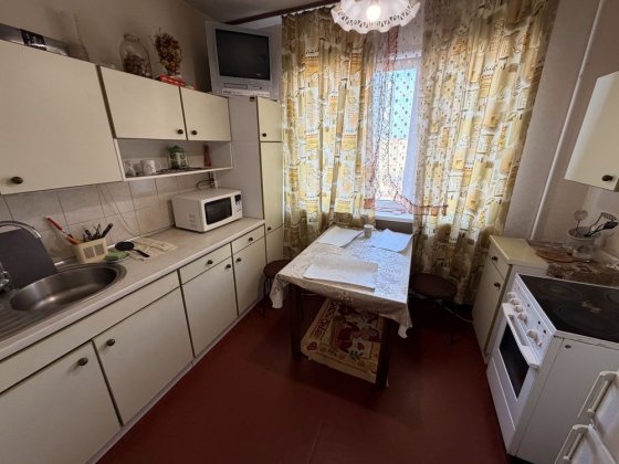 Продам Трикімнатну квартиру, Червоної калини 1а, Деснянський Киев