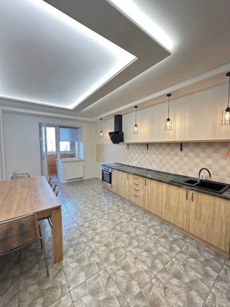 ЦЕНТР міста, район Макдональдс, Велика Євро 3к квартира, НОВИЙ ремонт, єОселя, Сертифікат, Постанови - фото 1
