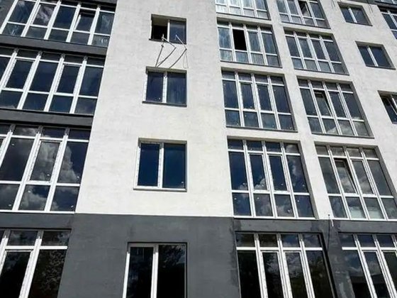 Продам квартиру 38,4 м², ЖК Кріст, 10 хв до метро Киев