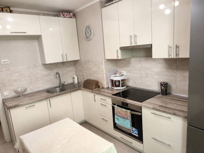 Продам квартиру з сучасним ремонтом! Бровари! Держпрограми! - фото 1