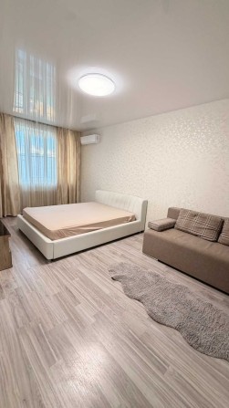 Продаж затишної 2 кімнатної квартири ЖК Вишневі Сади, вул.Машинобудівників,25 - фото 1